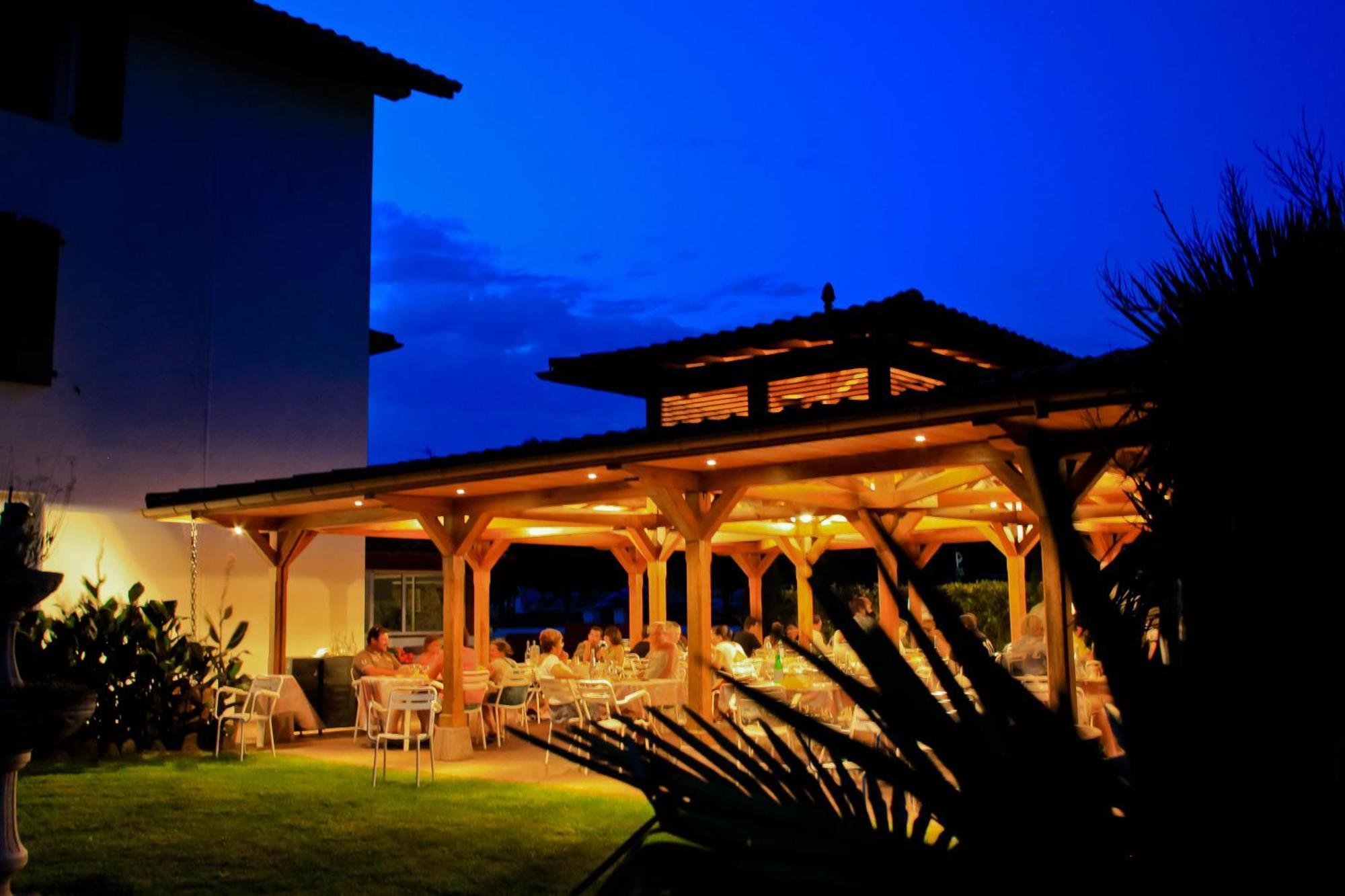 איצ'אסו Hotel Restaurant Txistulari מראה חיצוני תמונה