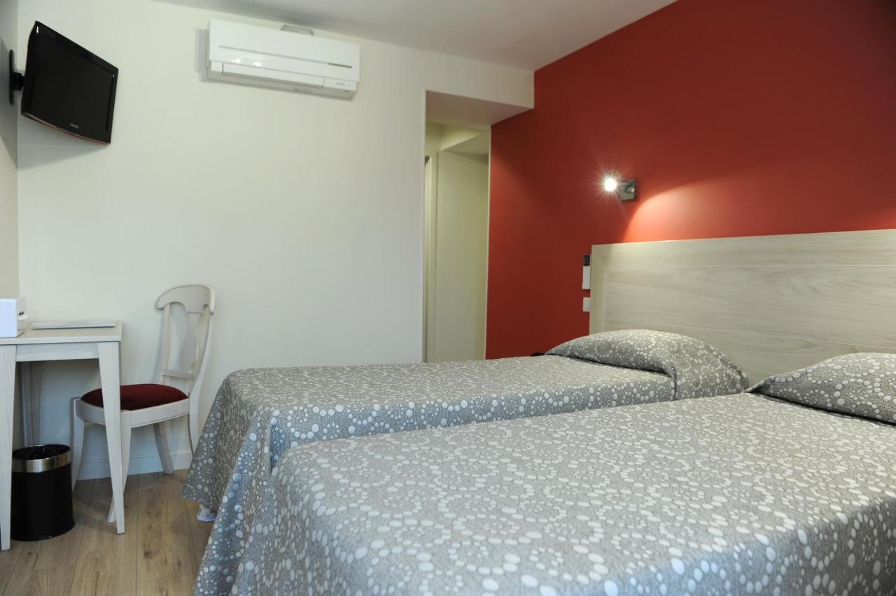 איצ'אסו Hotel Restaurant Txistulari מראה חיצוני תמונה